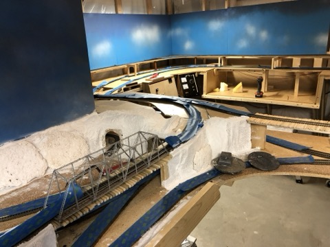 Plaster Tunnel Truss Bridge Backdrop