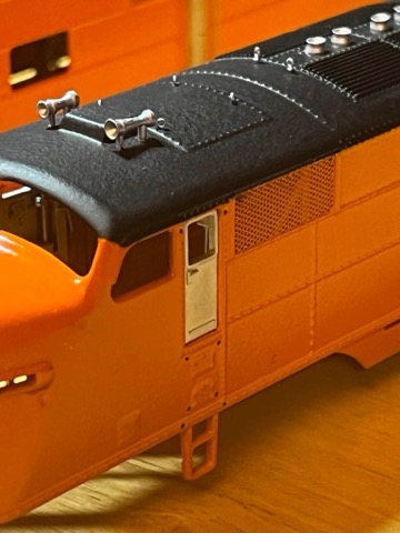WP E7 Horns Grille Closeup