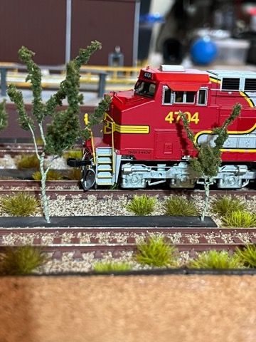 Warbonnet 4704 Dash9 Night Trees