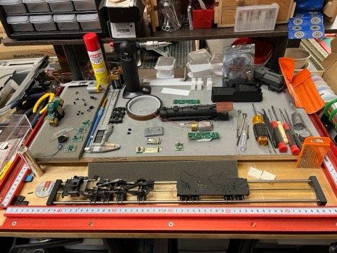 Workbench DCC Remotor Full Overhead