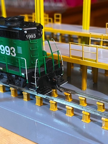 BN 1993 Rear Pit Track Platform