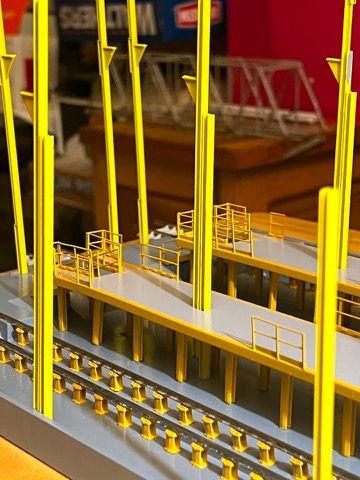 Platform Columns Pit Rails Closeup